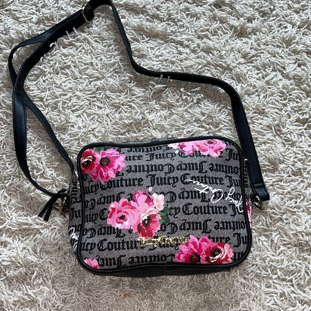 JUICY COUTURE RED BLACK PINK FLOWERED PURSE CROSSBODY CAMERA BAG